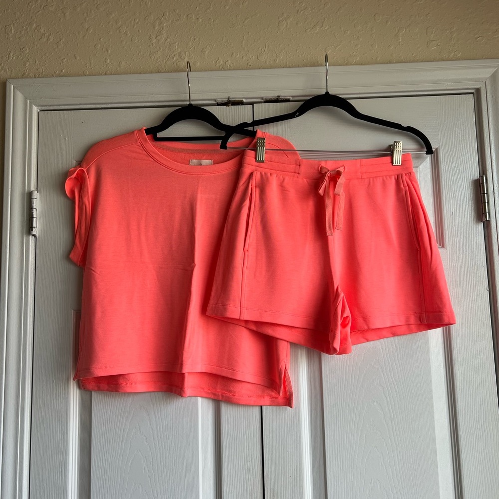 Lou & Grey SignatureSoft Matching Sweat Set